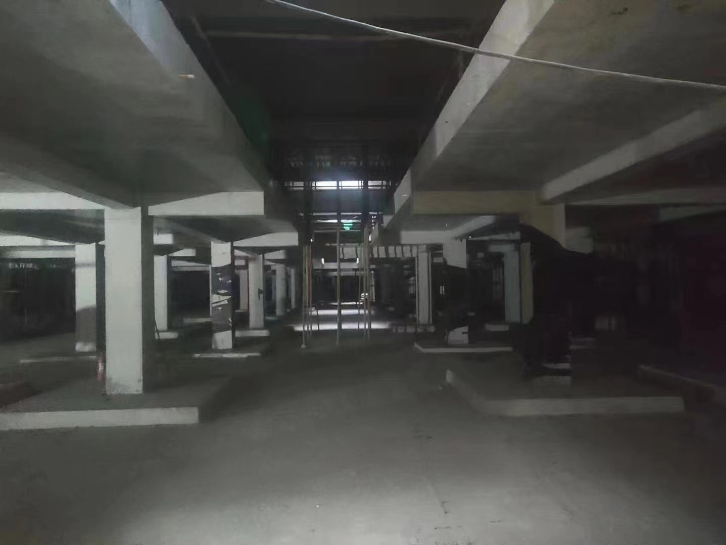 奉节山东又一个上海博普LOFT车库拔地而起